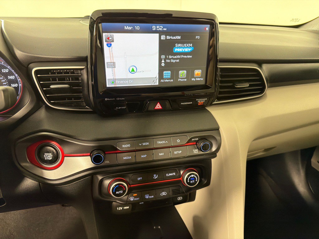 2020 Hyundai Veloster Image 17