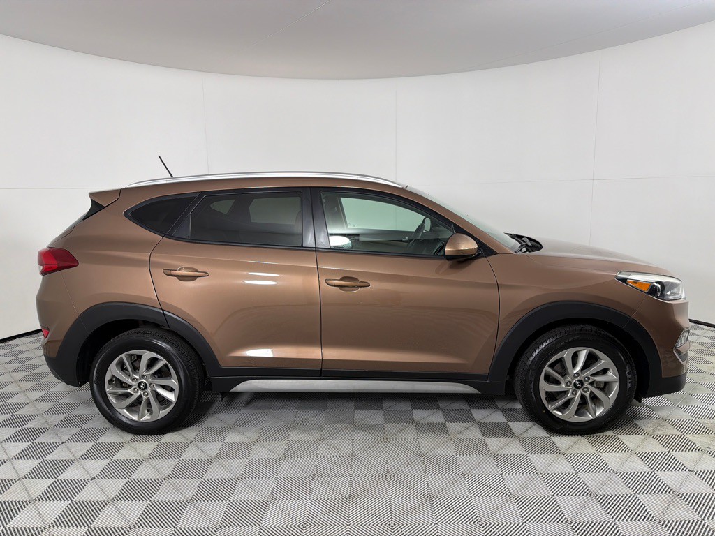 2017 Hyundai Tucson Image 4