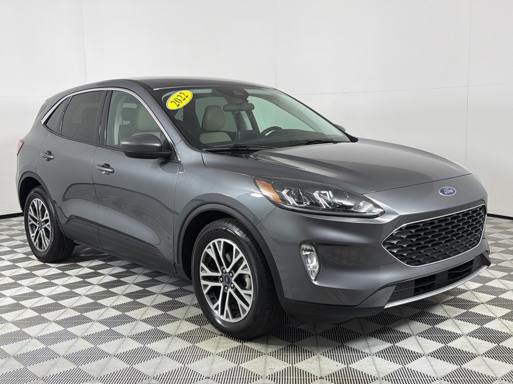 2022 Ford Escape Image 3