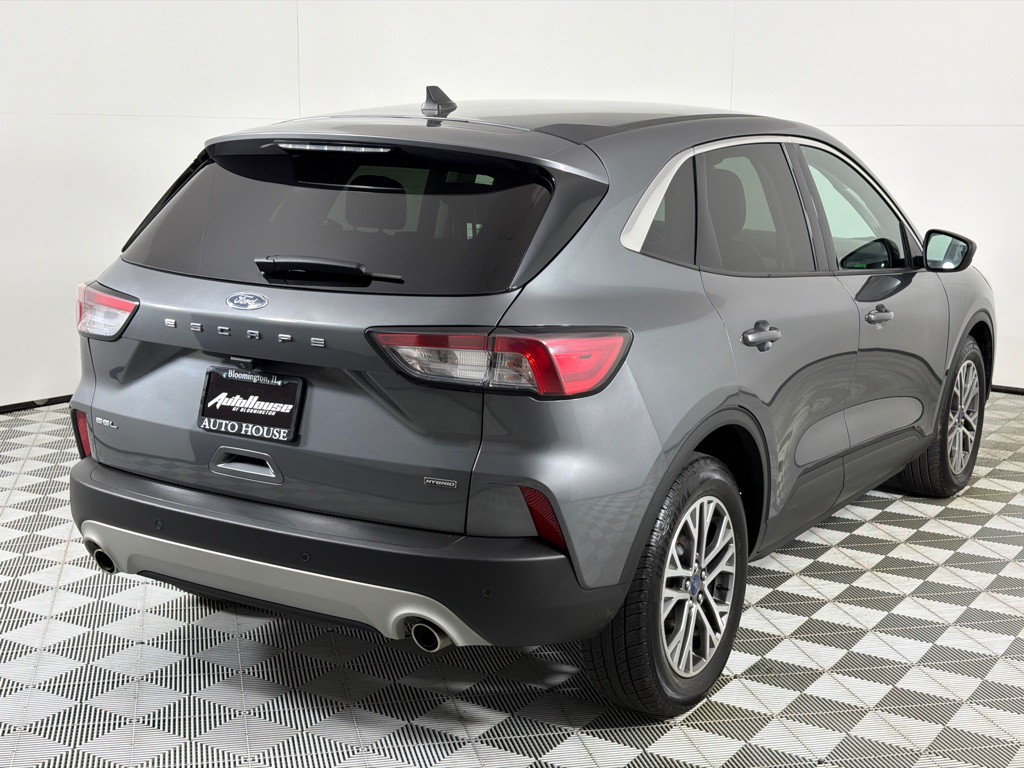 2022 Ford Escape Image 5