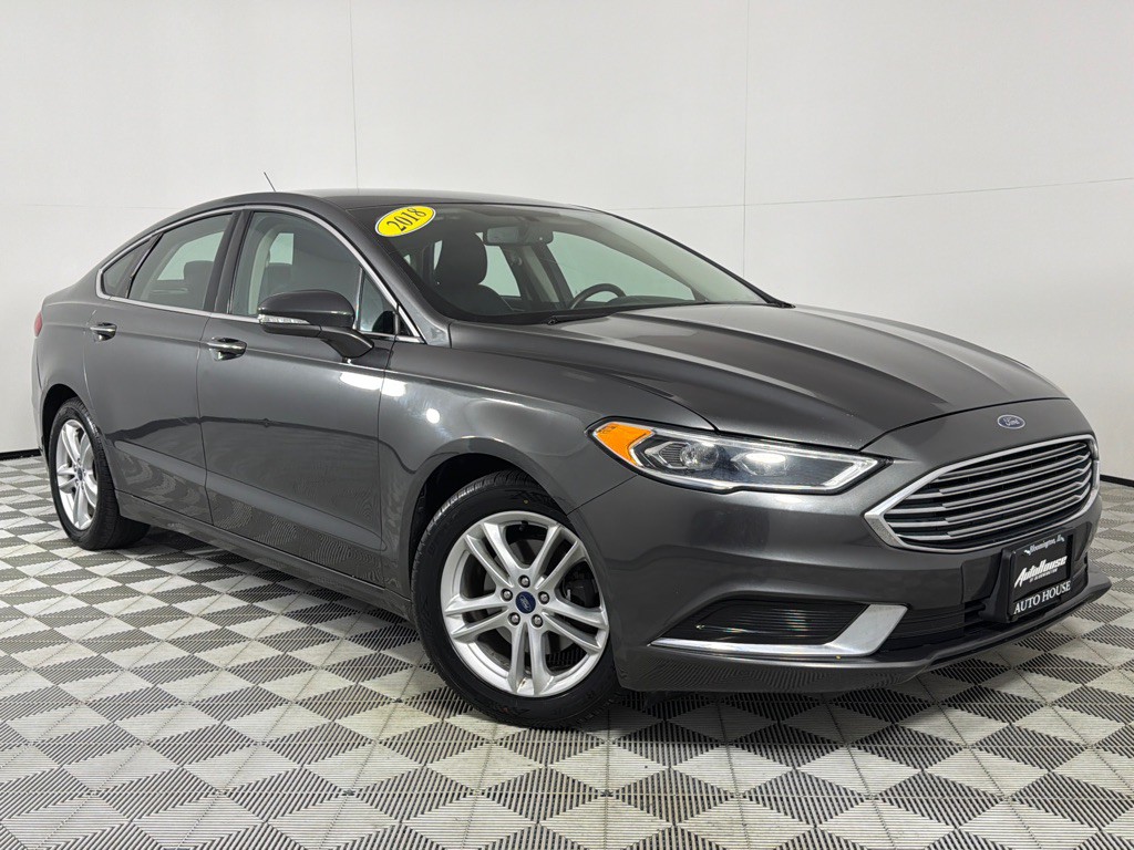 2018 Ford Fusion Image 2