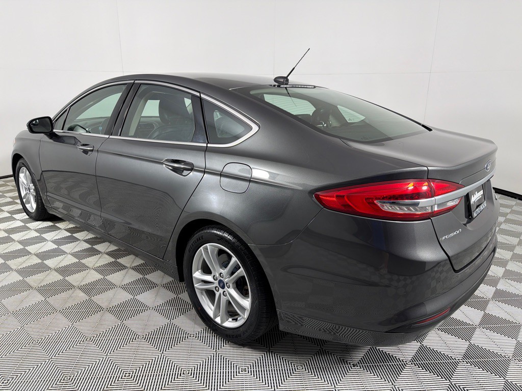 2018 Ford Fusion Image 6