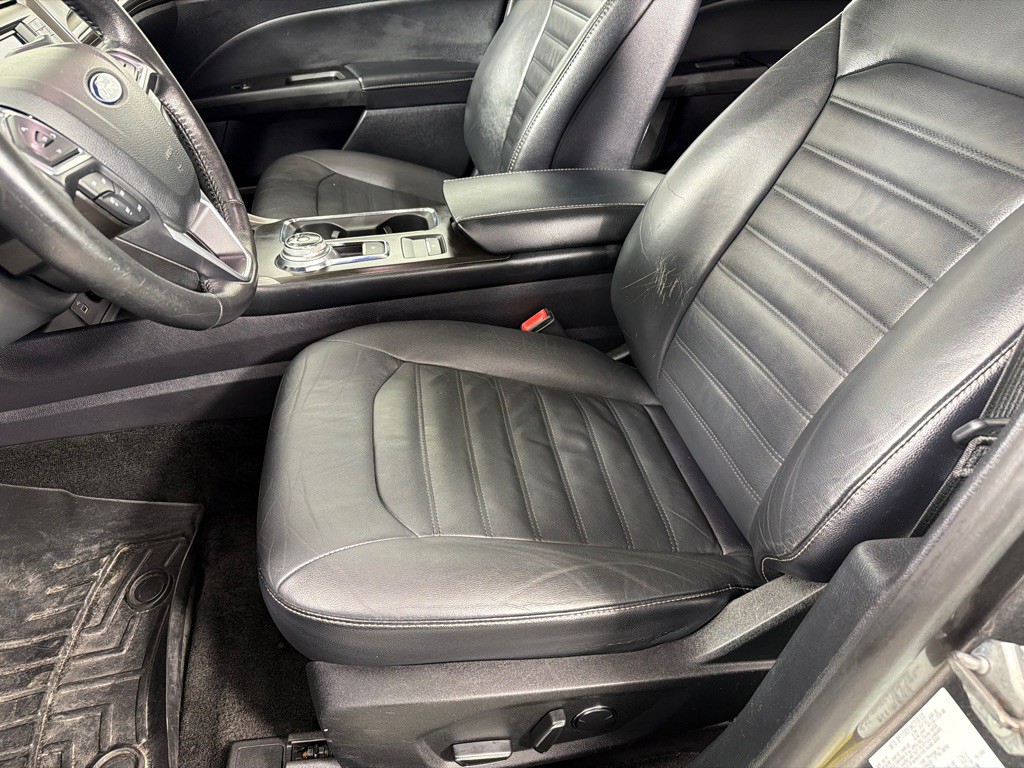 2018 Ford Fusion Image 11