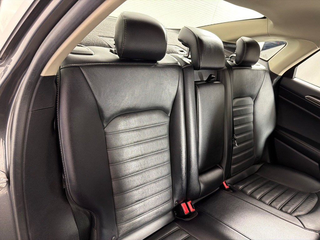 2018 Ford Fusion Image 21