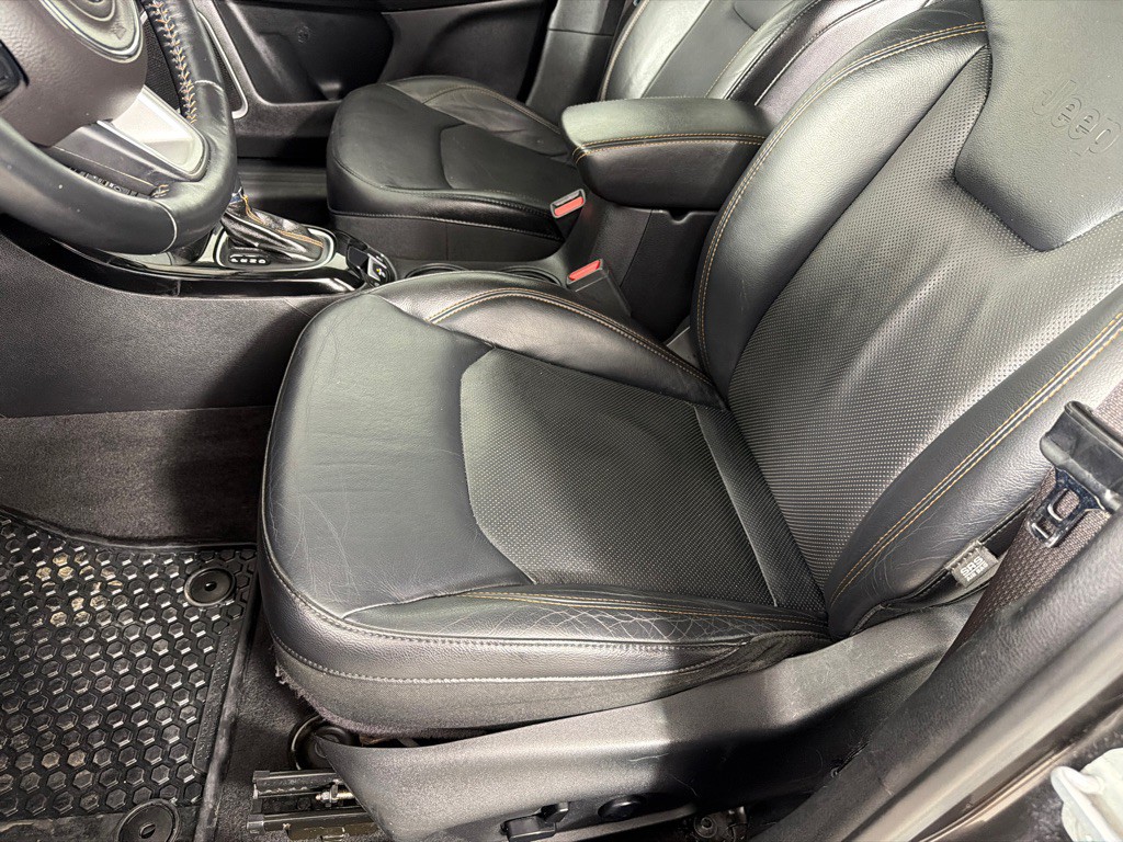 2018 Jeep Compass Image 11