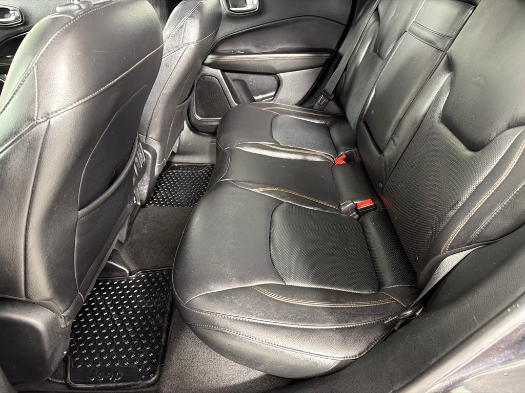 2018 Jeep Compass Image 20