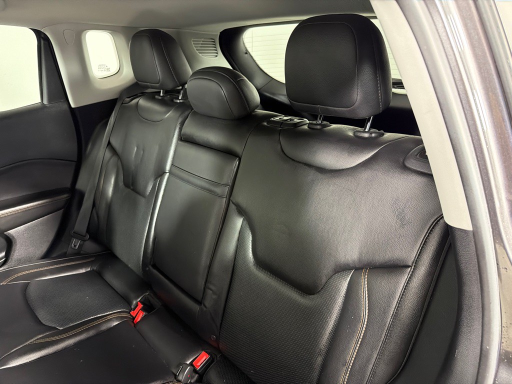 2018 Jeep Compass Image 21