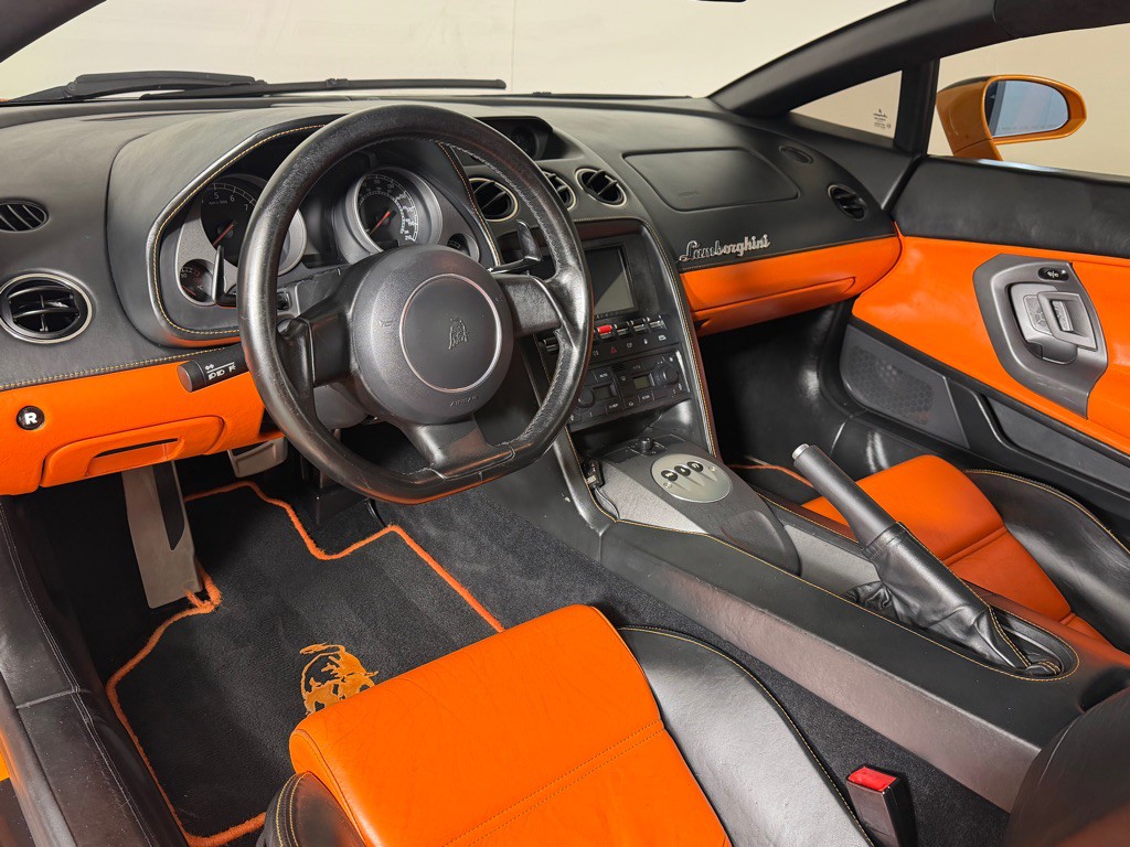 2004 Lamborghini Gallardo Image 16