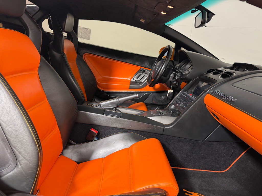 2004 Lamborghini Gallardo Image 22