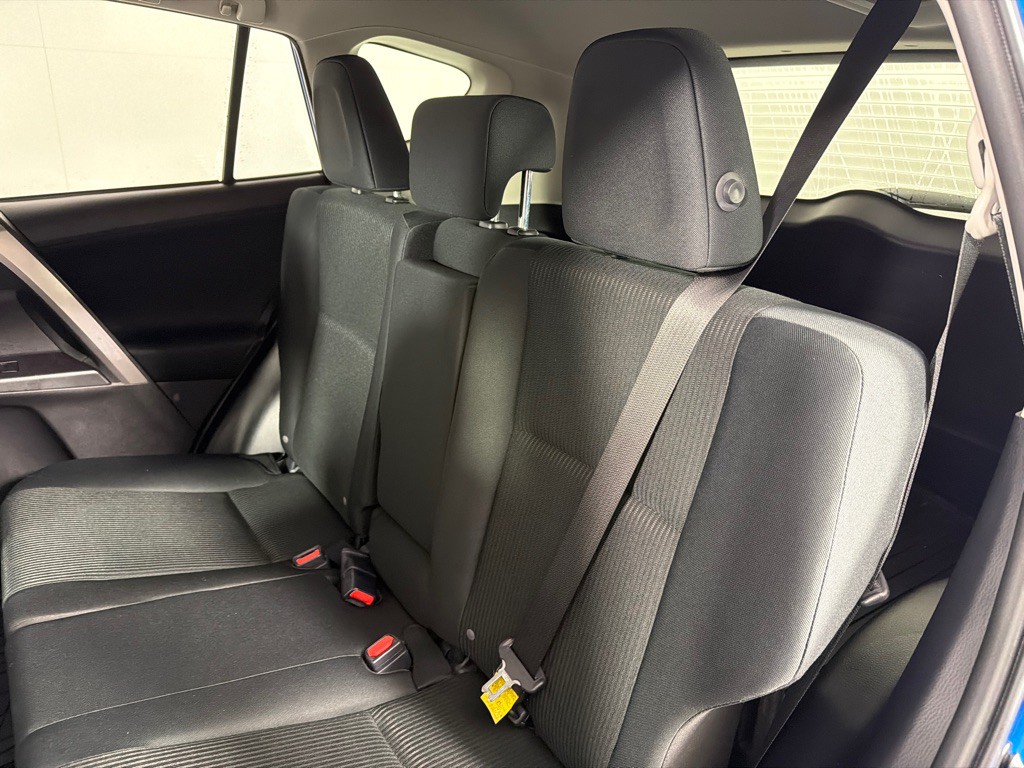 2017 Toyota Rav4 Image 20