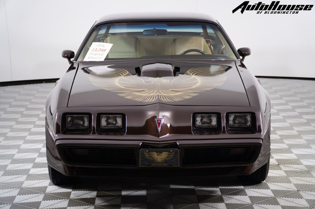 1981 Pontiac Firebird Image 9