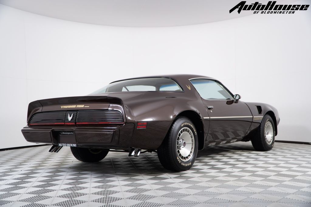 1981 Pontiac Firebird Image 26