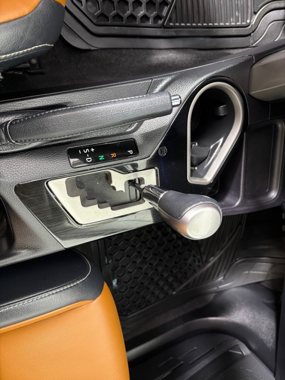 2016 Toyota Rav4 Image 18