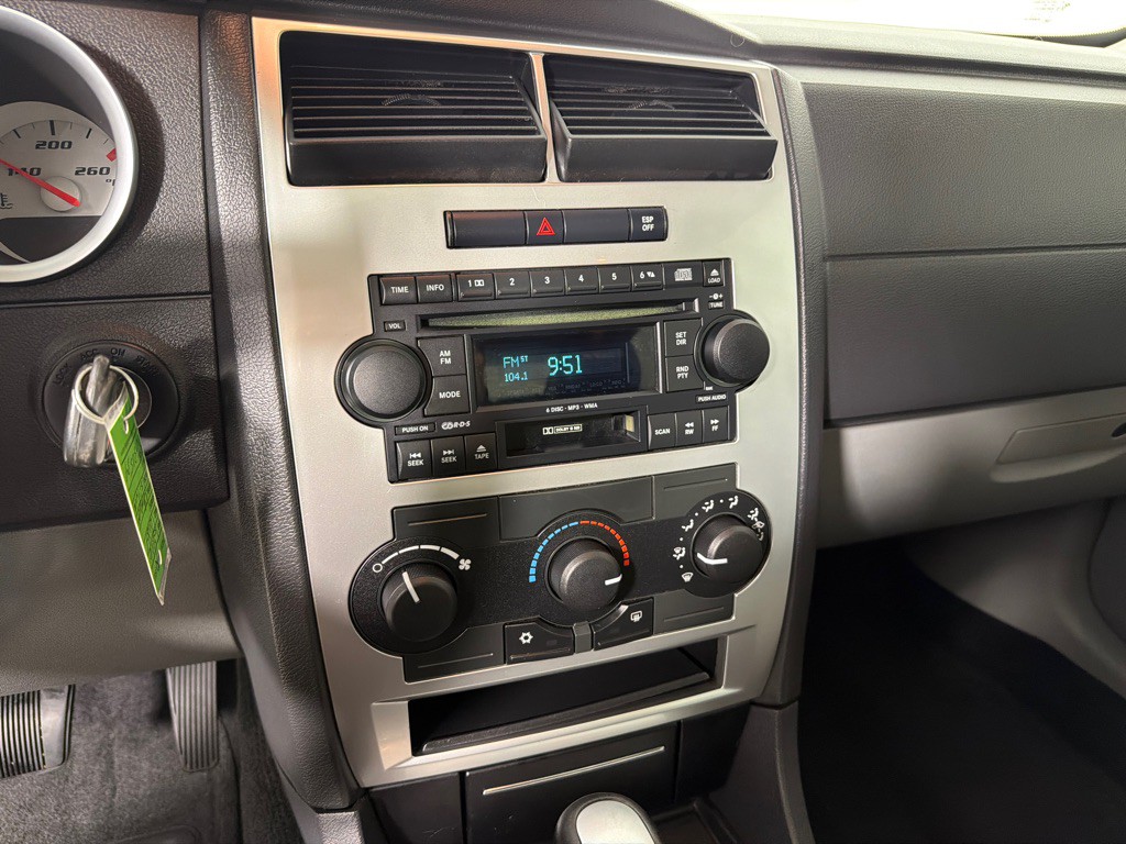 2006 Dodge Charger Image 17