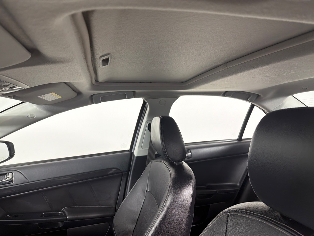 2016 Mitsubishi Lancer Image 13