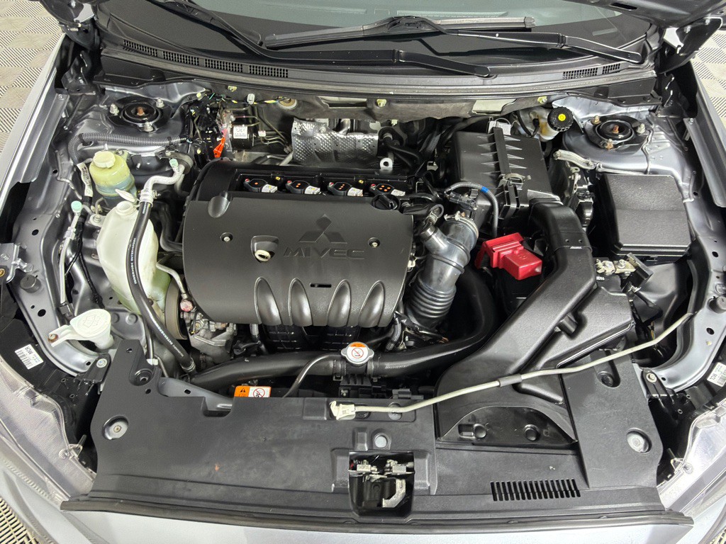 2016 Mitsubishi Lancer Image 26