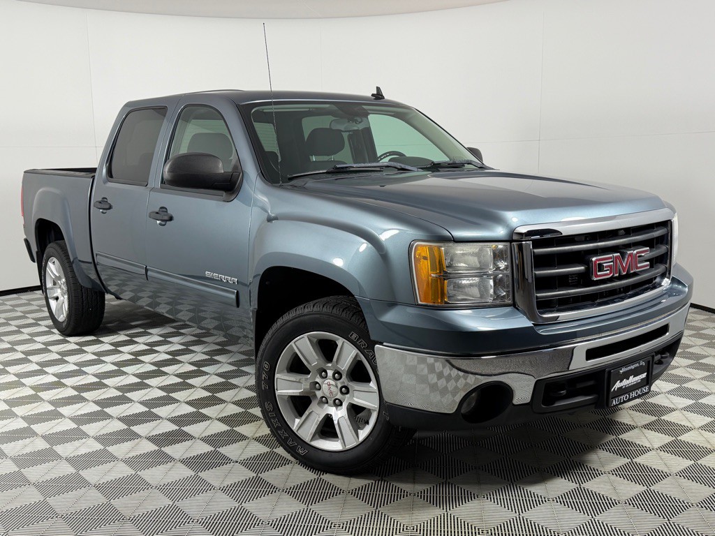 2011 GMC Sierra 1500 Image 2