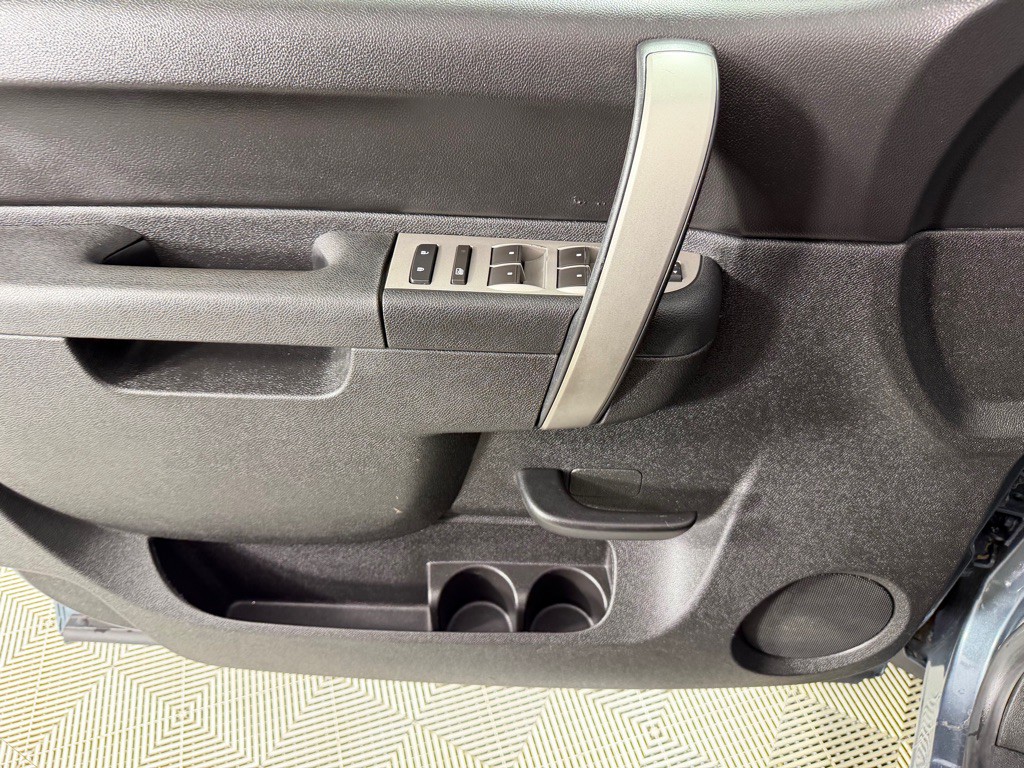 2011 GMC Sierra 1500 Image 10