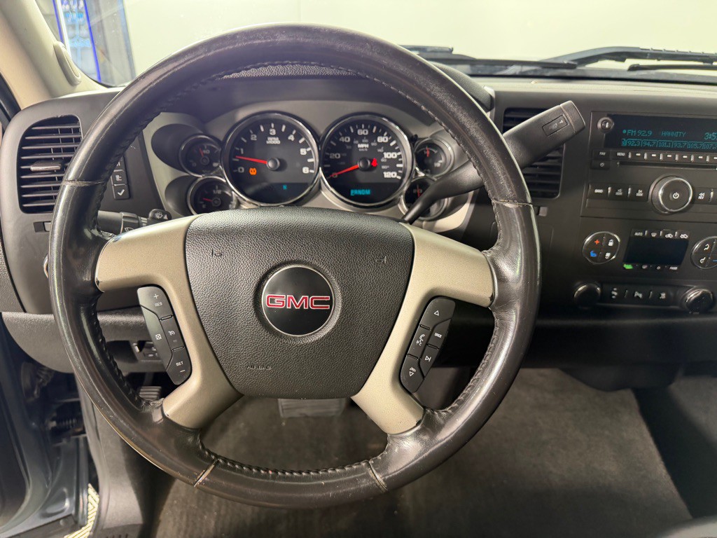 2011 GMC Sierra 1500 Image 13