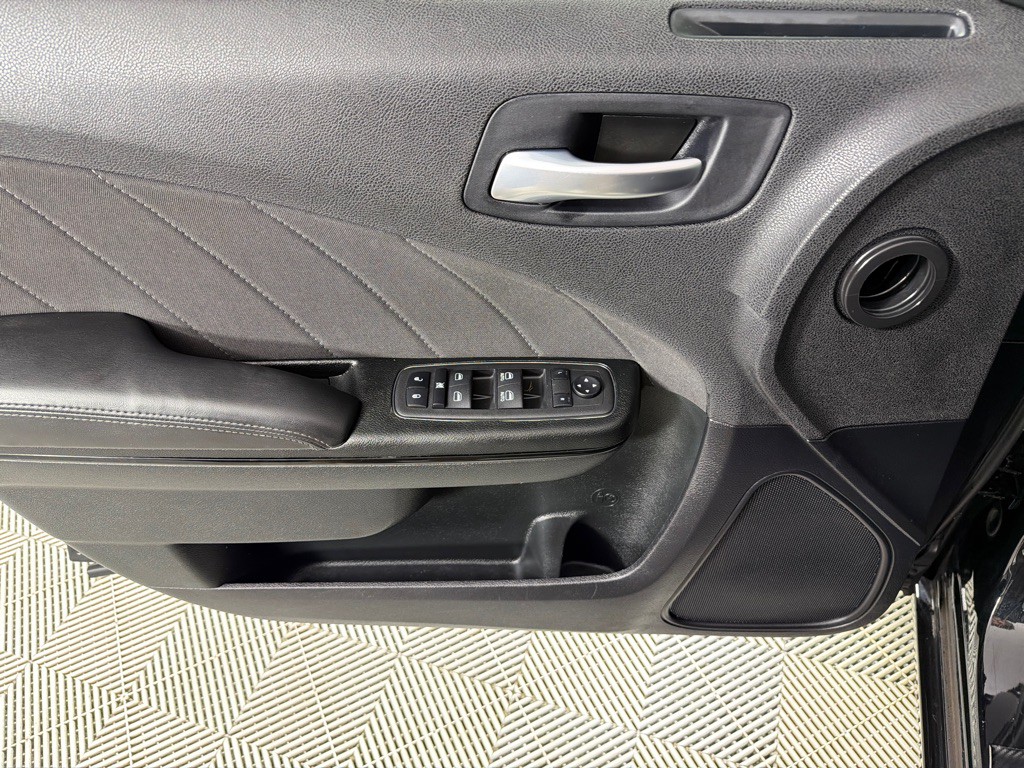 2023 Dodge Charger Image 11