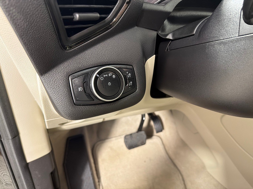 2015 Ford Escape Image 15