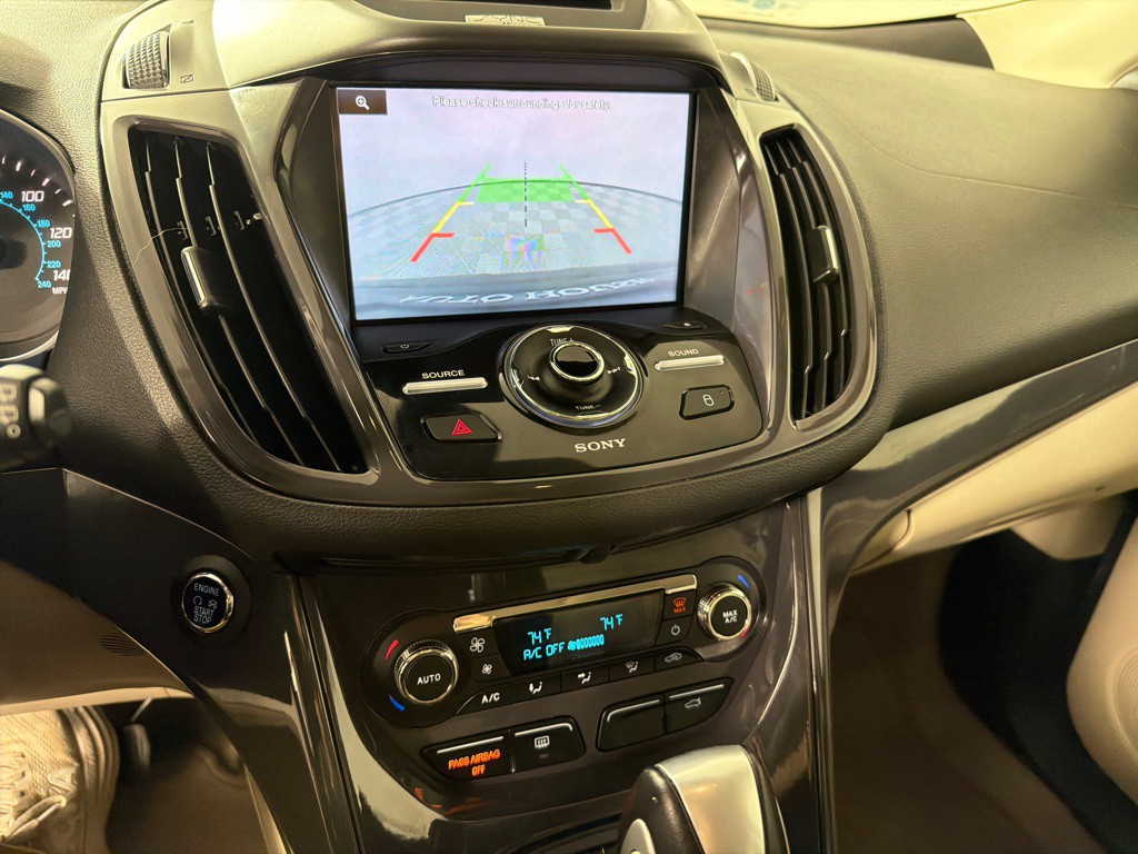 2015 Ford Escape Image 18