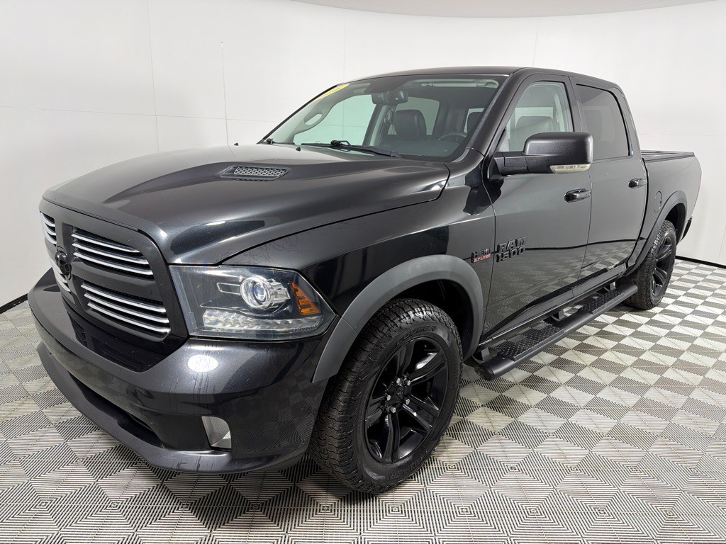 2016 RAM 1500 Image 9