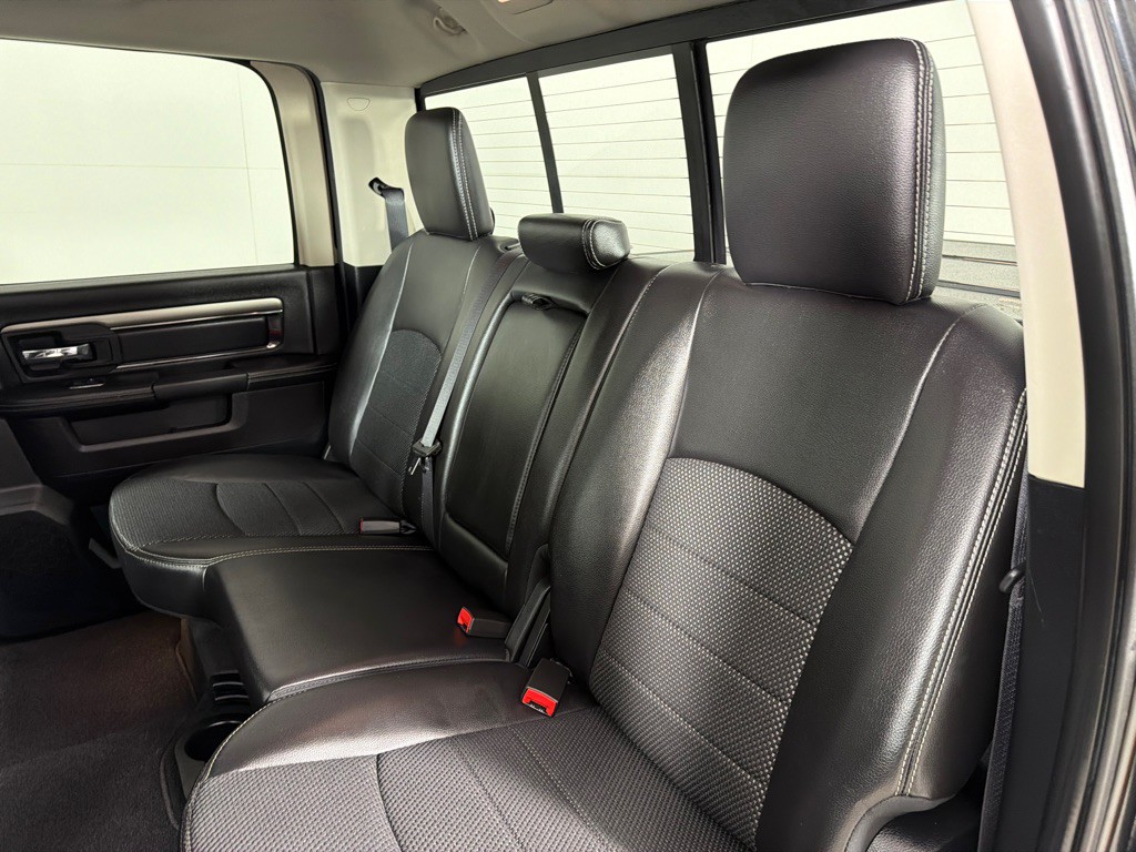 2016 RAM 1500 Image 19