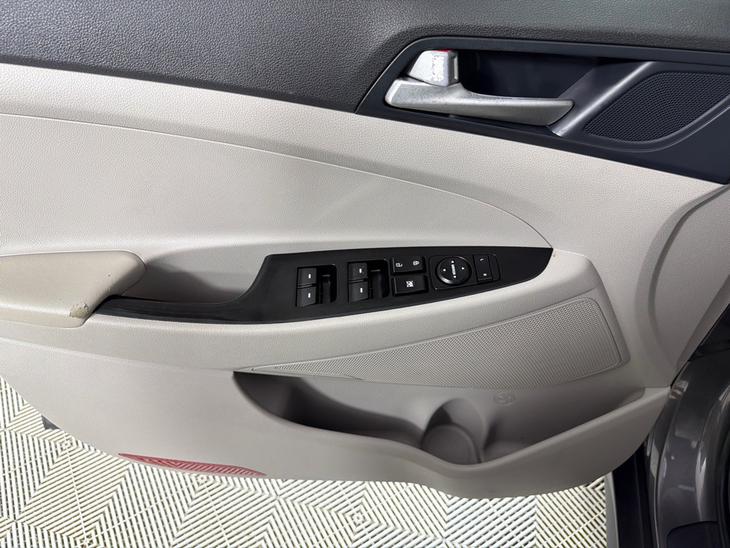 2020 Hyundai Tucson Image 11