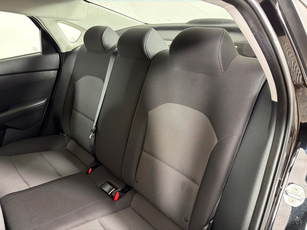 2023 Kia Forte Image 21