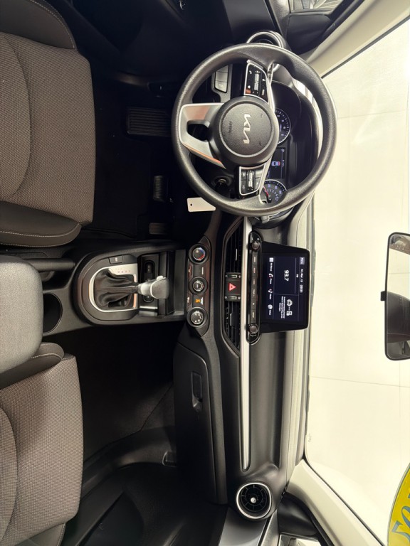 2023 Kia Forte Image 26