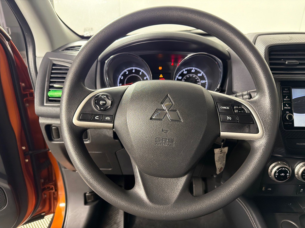 2022 Mitsubishi Outlander Image 15