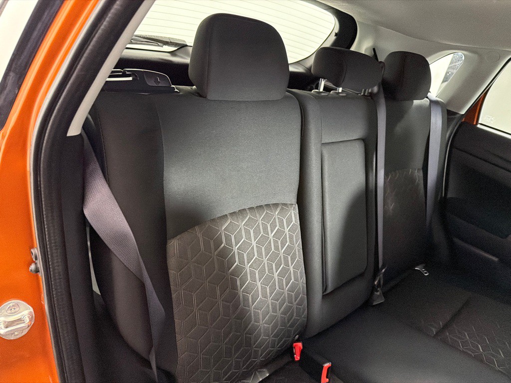 2022 Mitsubishi Outlander Image 22