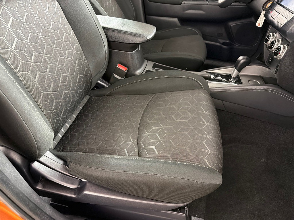 2022 Mitsubishi Outlander Image 23