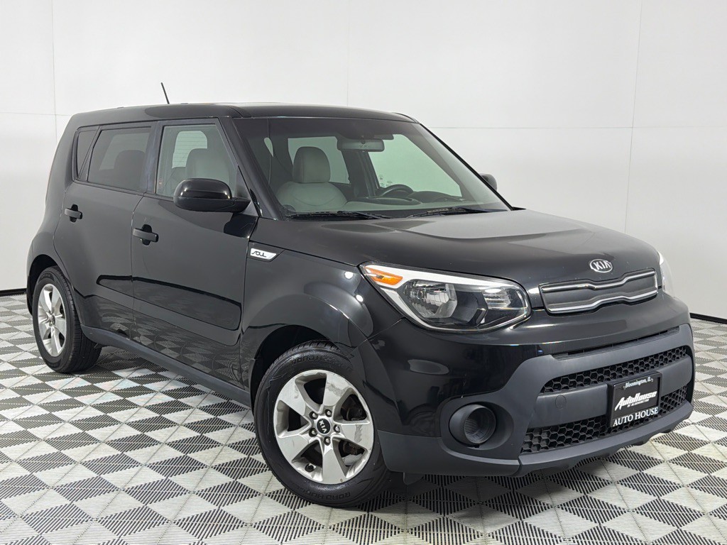 2017 Kia Soul Image 2