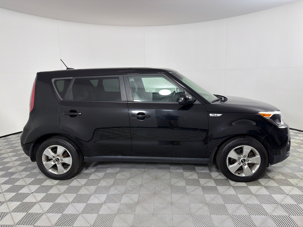 2017 Kia Soul Image 4