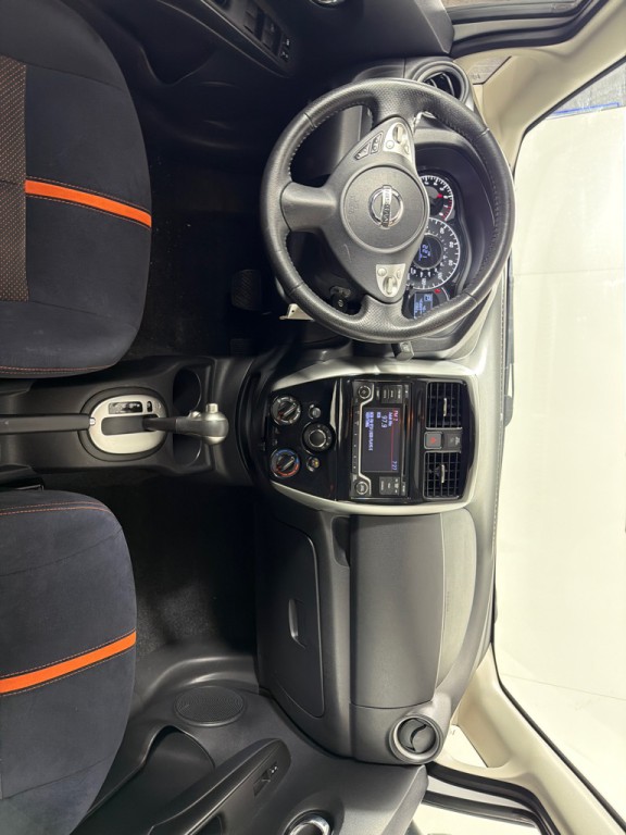 2015 Nissan Versa Image 26