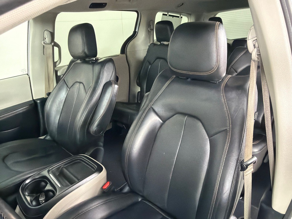 2020 Chrysler Pacifica Image 10