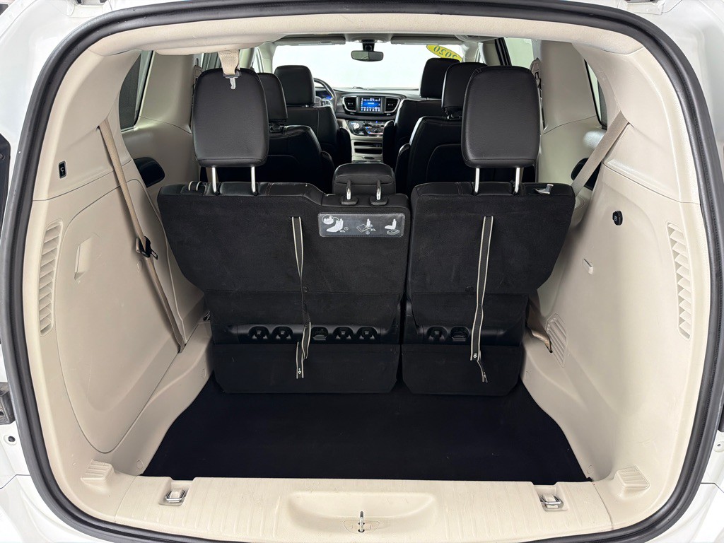 2020 Chrysler Pacifica Image 18