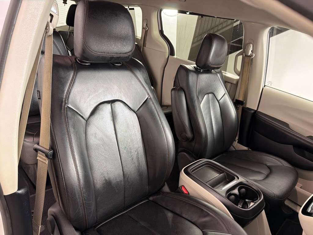 2020 Chrysler Pacifica Image 21