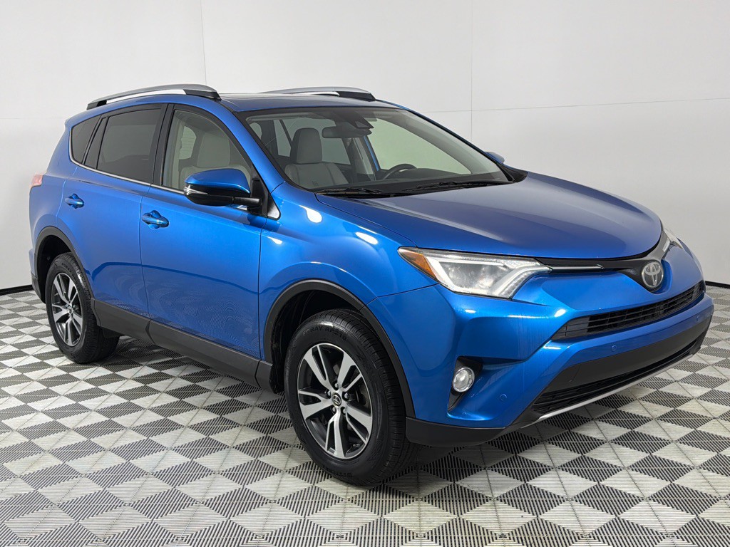 2018 Toyota Rav4 Image 3