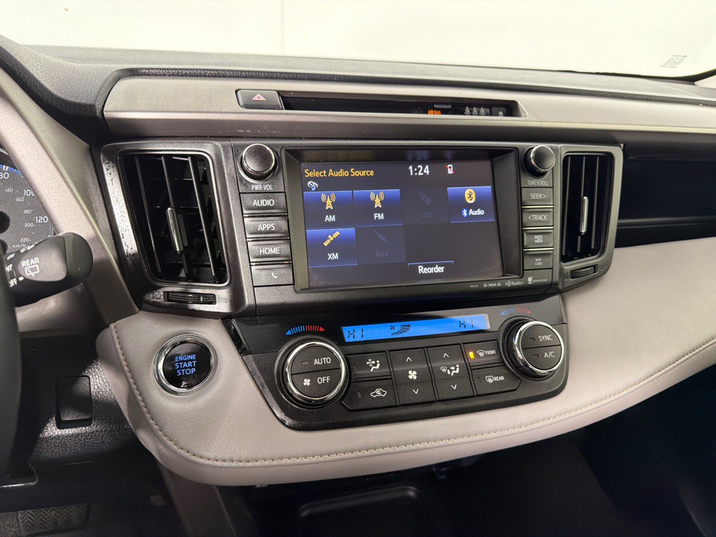 2018 Toyota Rav4 Image 15