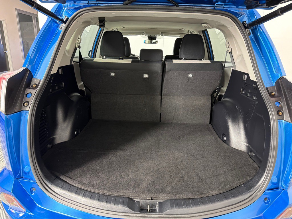 2018 Toyota Rav4 Image 20