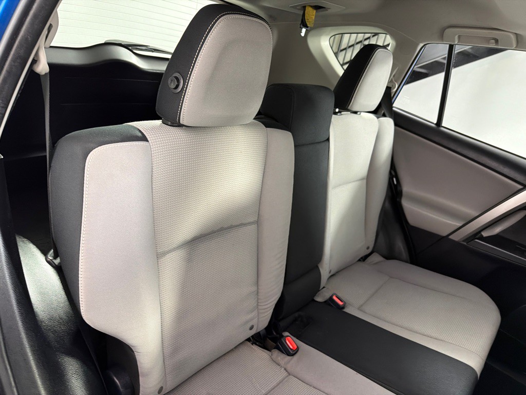 2018 Toyota Rav4 Image 22