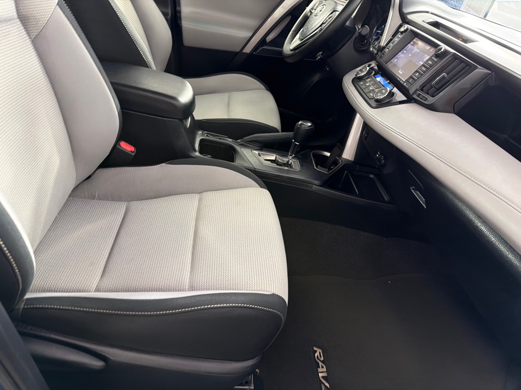 2018 Toyota Rav4 Image 23