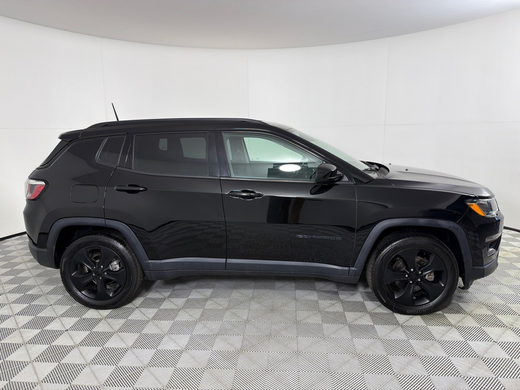 2018 Jeep Compass Image 4