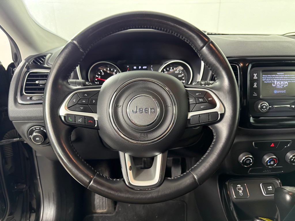 2018 Jeep Compass Image 14