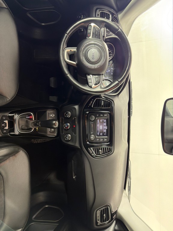 2018 Jeep Compass Image 24