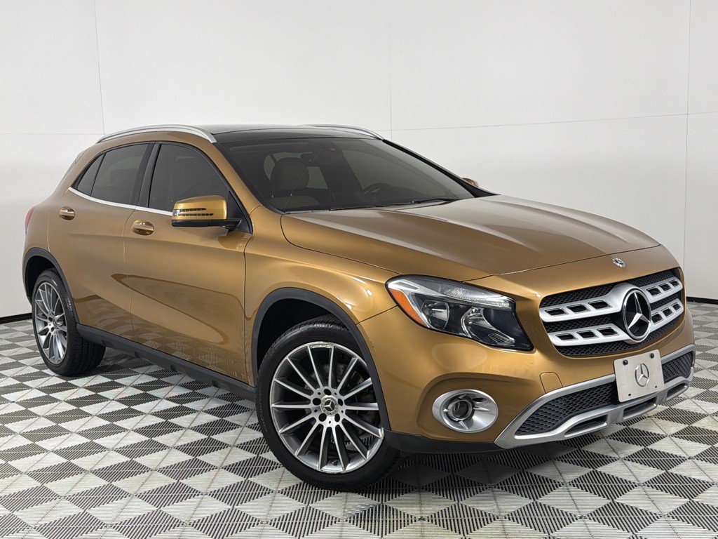 2018 Mercedes-Benz GLA-Class Image 2