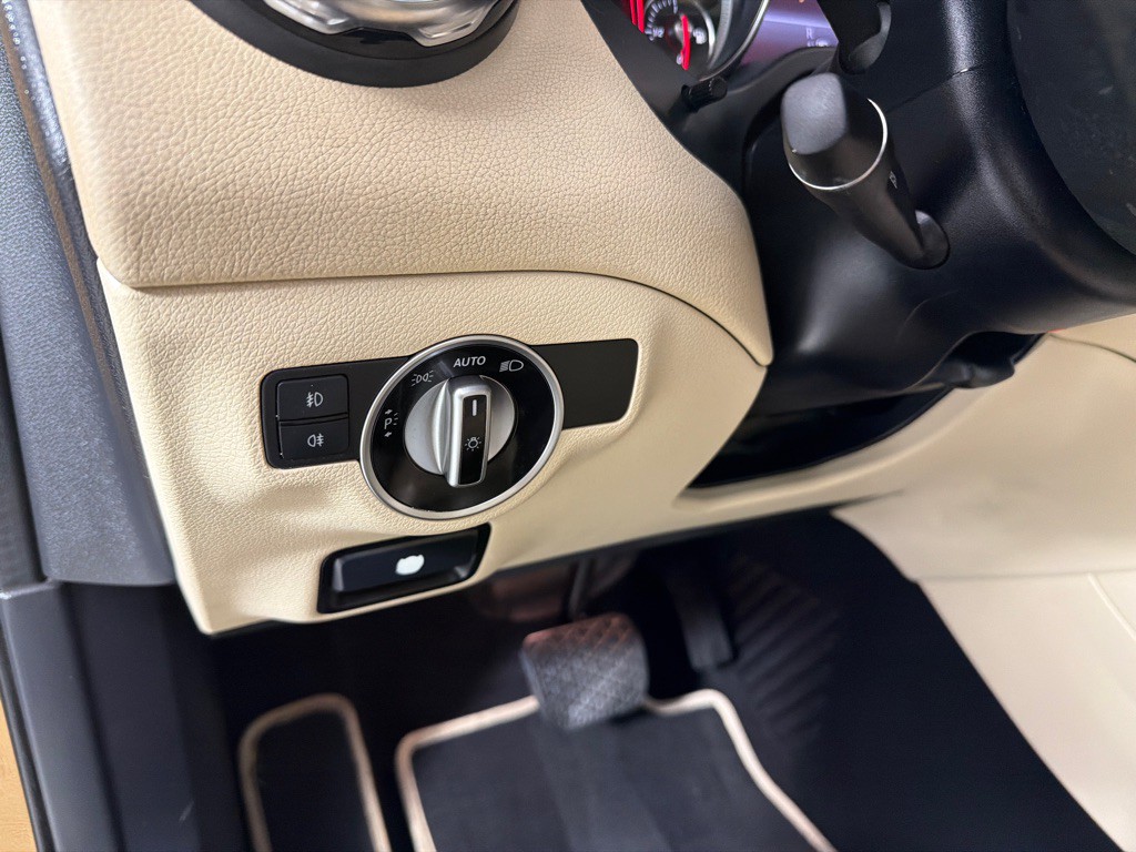 2018 Mercedes-Benz GLA-Class Image 13